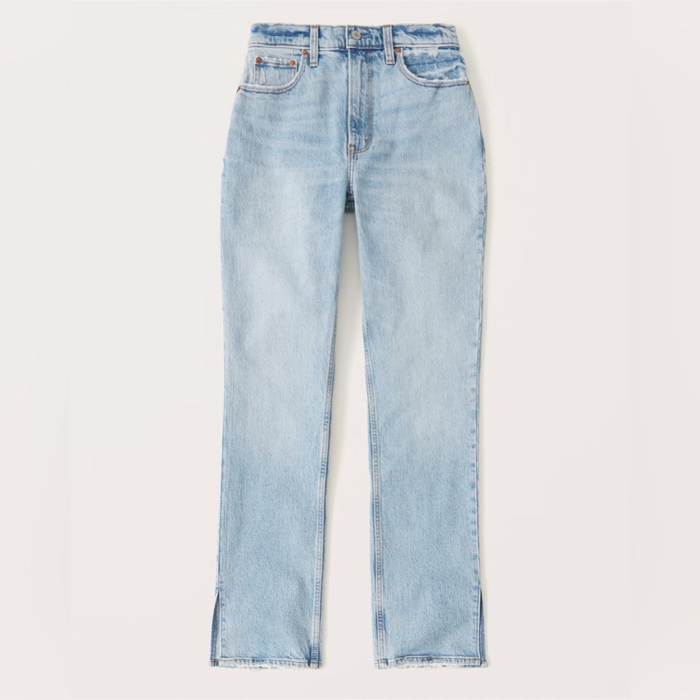 A&F Curve Love Ultra High Rise 90s Straight Jean